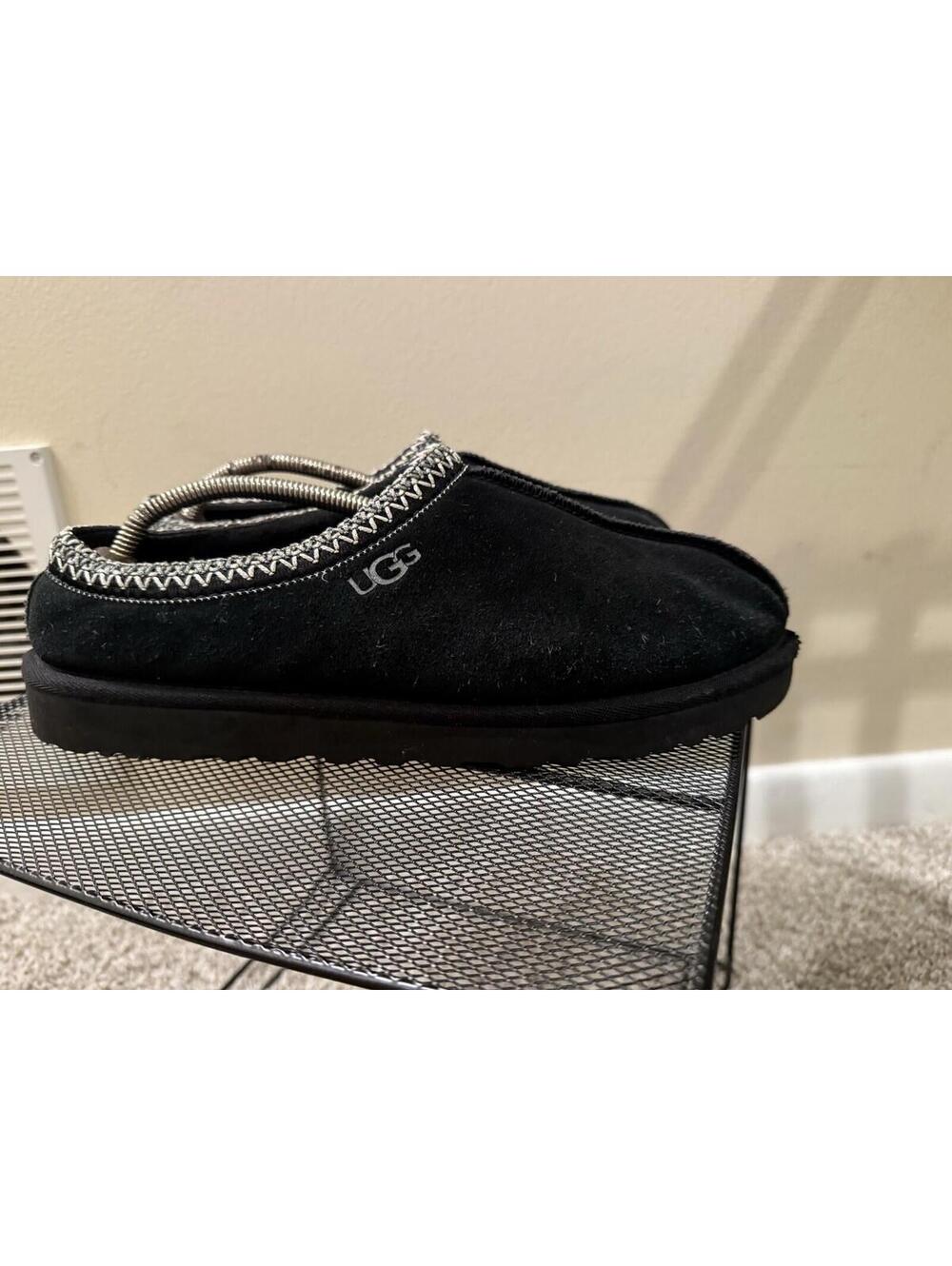 Ugg Tasmin Slippers - Women’s 9 - Black Suede